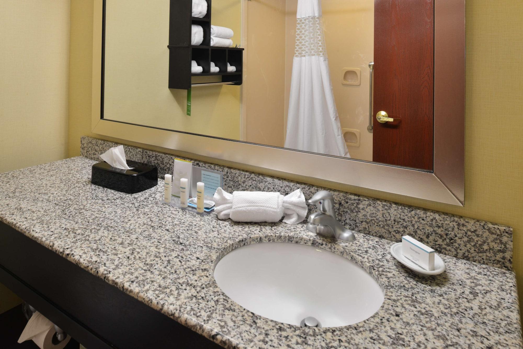 Comfort Inn & Suites Толедо Екстер'єр фото