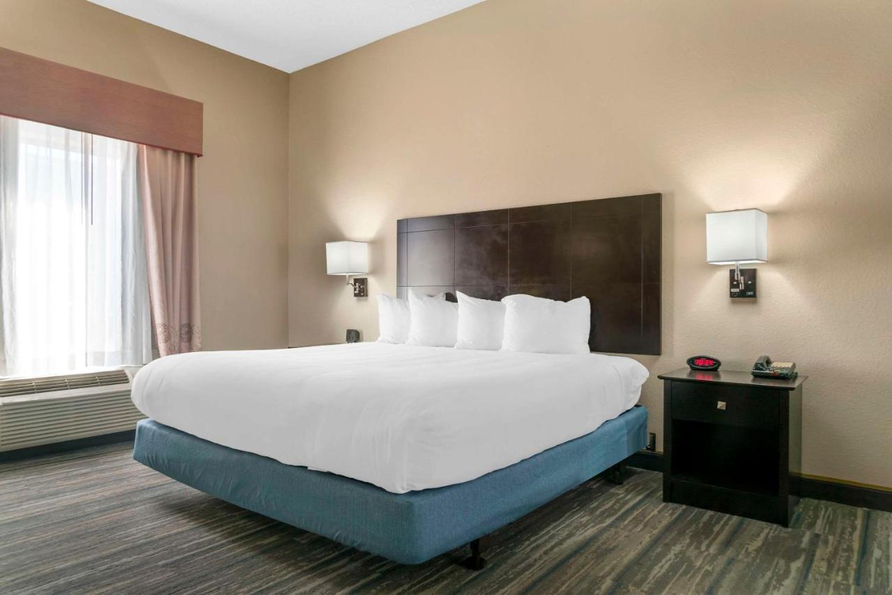 Comfort Inn & Suites Толедо Екстер'єр фото