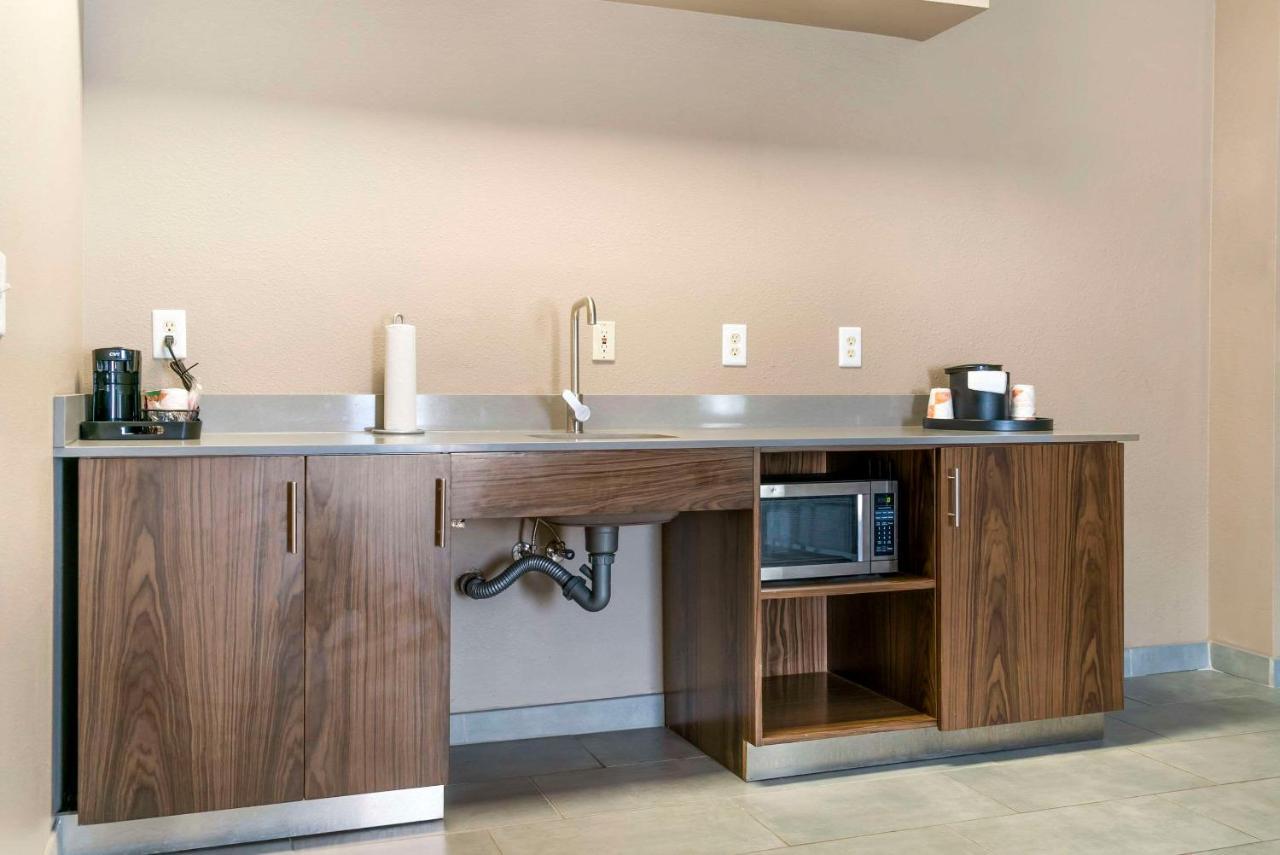 Comfort Inn & Suites Толедо Екстер'єр фото